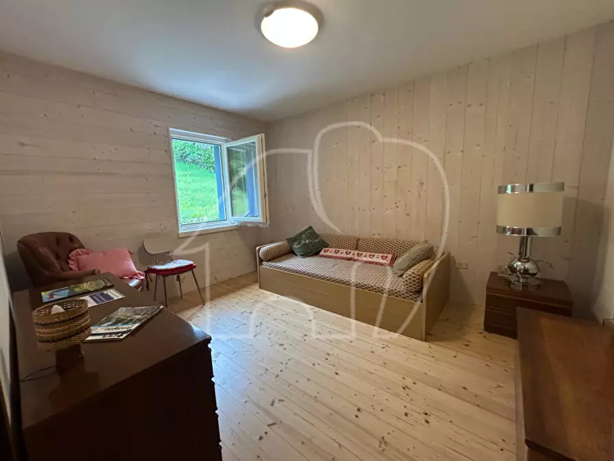 Immagine 8 di Casa indipendente in vendita  a Borgo Valsugana