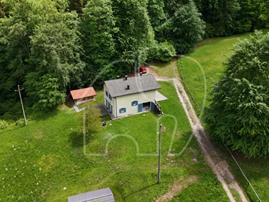 Immagine 14 di Casa indipendente in vendita  a Borgo Valsugana