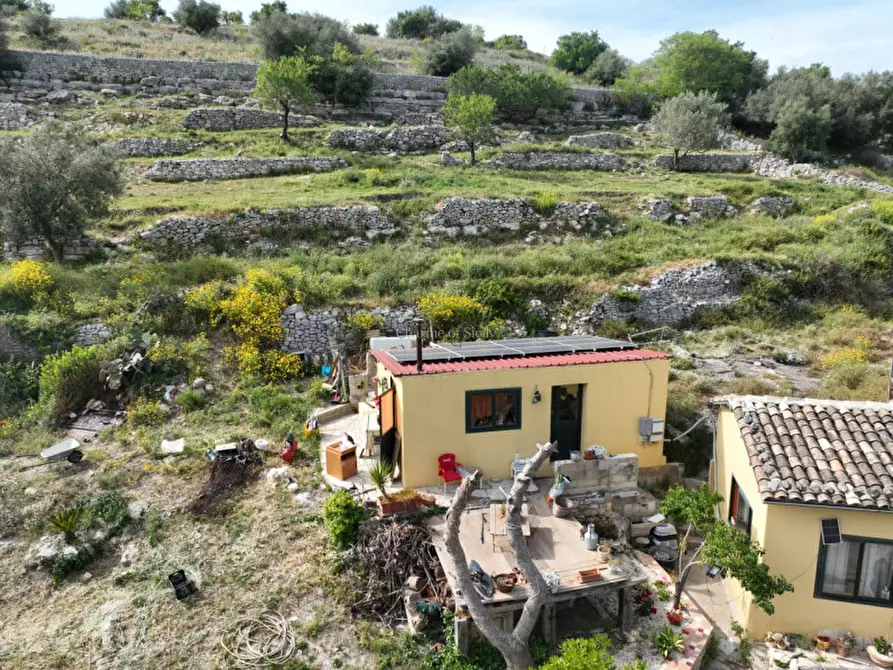 Immagine 7 di Casa indipendente in vendita  a Modica