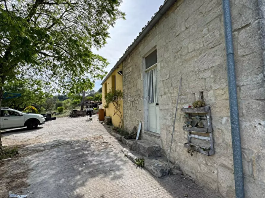 Immagine 14 di Casa indipendente in vendita  a Modica