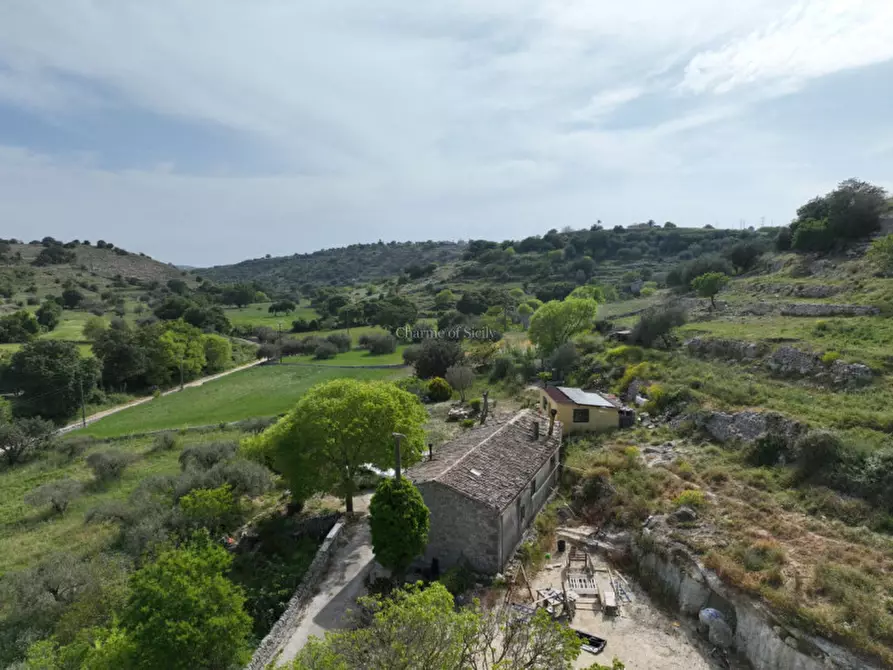 Immagine 18 di Casa indipendente in vendita  a Modica