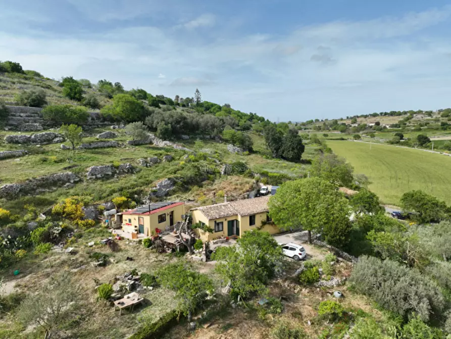Immagine 24 di Casa indipendente in vendita  a Modica