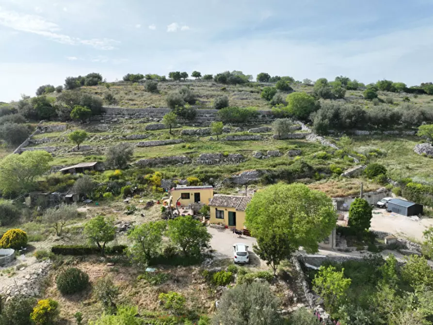 Immagine 25 di Casa indipendente in vendita  a Modica