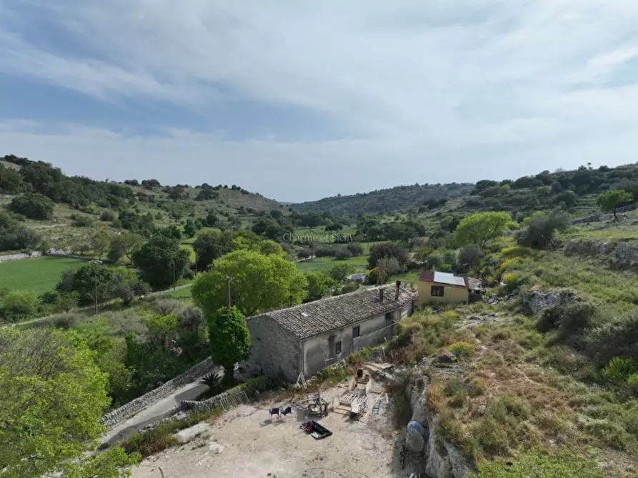 Immagine 33 di Casa indipendente in vendita  a Modica