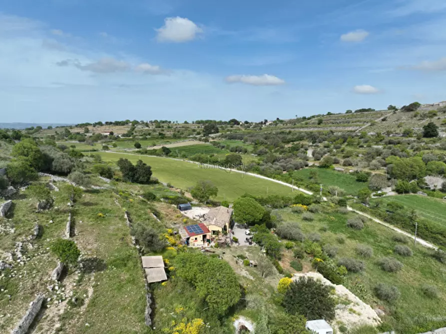Immagine 35 di Casa indipendente in vendita  a Modica