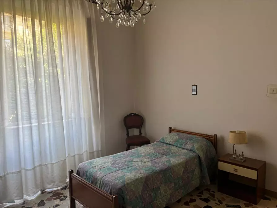 Immagine 18 di Appartamento in vendita  in VIA MERCADANTE a Firenze