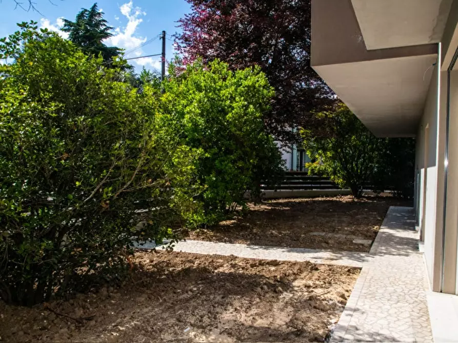 Immagine 5 di Appartamento in vendita  in via Torino a Padova