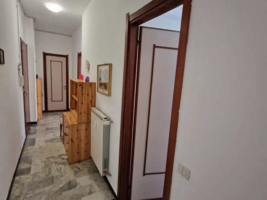 Immagine 8 di Appartamento in vendita  in Viale Torino a Rapallo