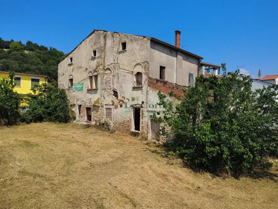 Immagine 5 di Palazzo in vendita  in Via Rio a Sossano