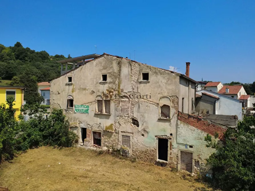 Immagine 7 di Palazzo in vendita  in Via Rio a Sossano