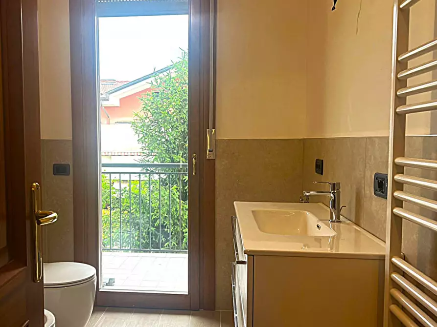 Immagine 7 di Appartamento in vendita  in via configli a Abano Terme