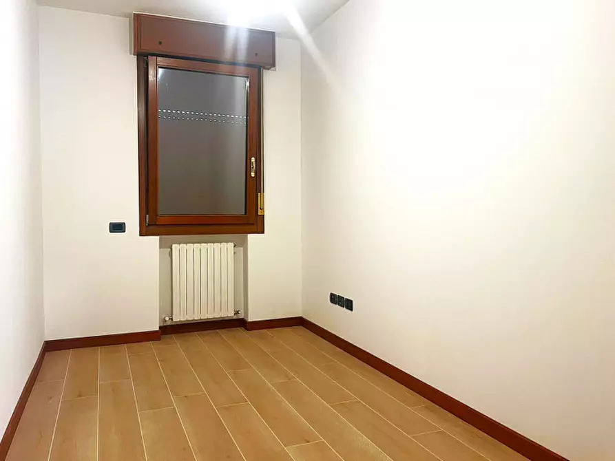 Immagine 9 di Appartamento in vendita  in via configli a Abano Terme
