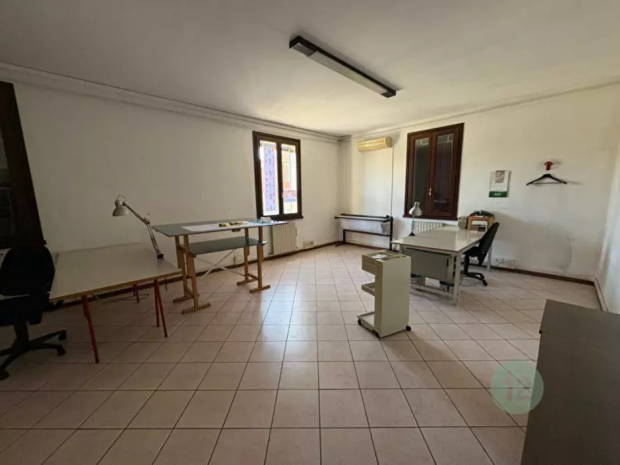 Immagine 19 di Ufficio in affitto  in Via Roma a Medolla
