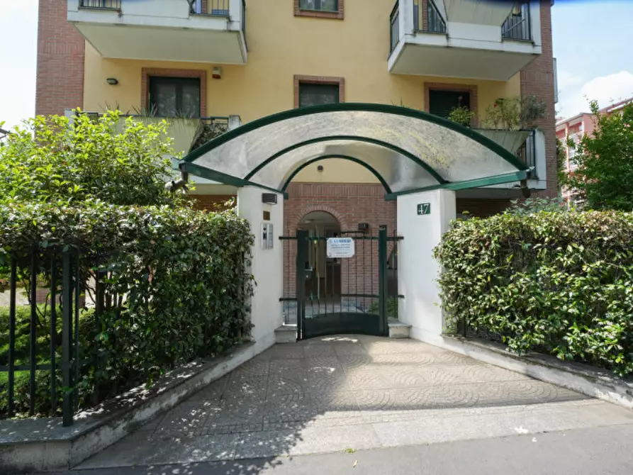 Immagine 3 di Appartamento in vendita  in Via Vincenzo Bellini a Sesto San Giovanni