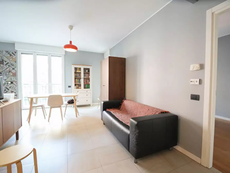 Immagine 6 di Appartamento in vendita  in Via Vincenzo Bellini a Sesto San Giovanni