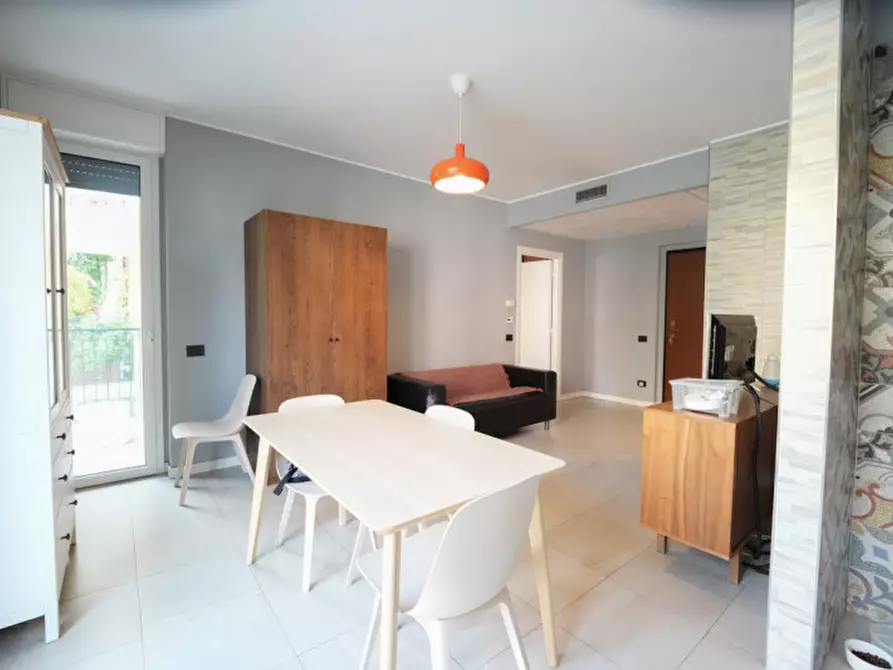 Immagine 7 di Appartamento in vendita  in Via Vincenzo Bellini a Sesto San Giovanni