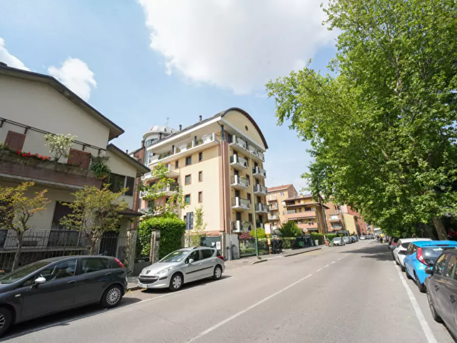 Immagine 16 di Appartamento in vendita  in Via Vincenzo Bellini a Sesto San Giovanni