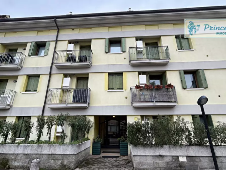 Immagine 1 di Appartamento in vendita  in Via Daniele Manin 1 a Schio