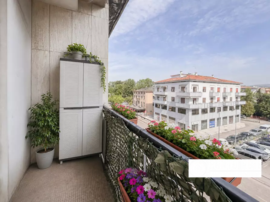 Immagine 6 di Appartamento in vendita  in Via Francesco Baracca a Verona
