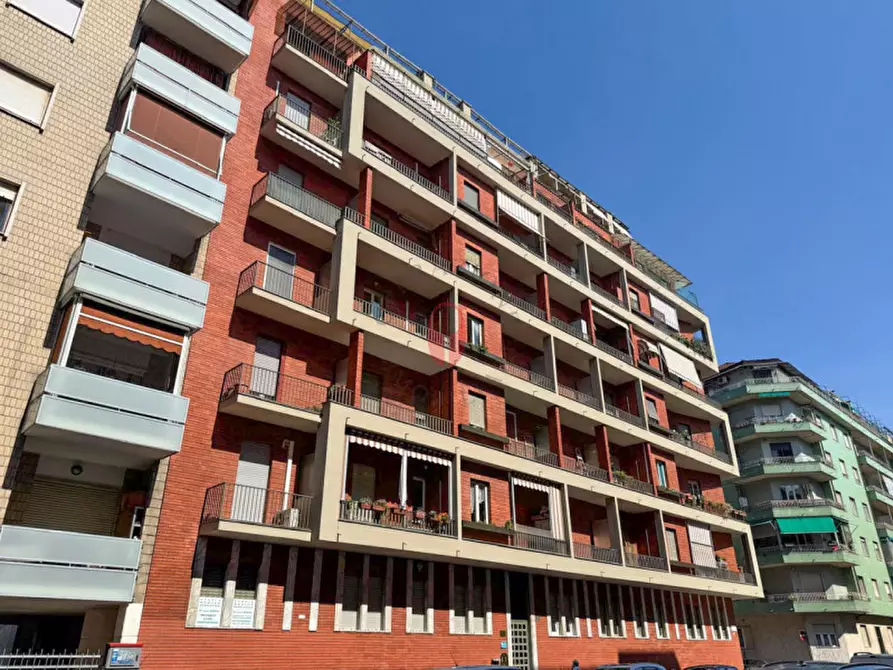 Immagine 35 di Appartamento in vendita  in Via Alfonso Ogliaro 1 a Torino