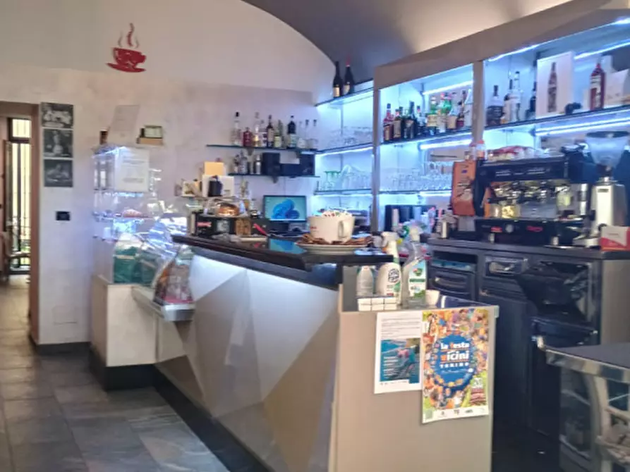 Immagine 11 di Attività commerciale in vendita  in Via San Secondo 30 a Torino