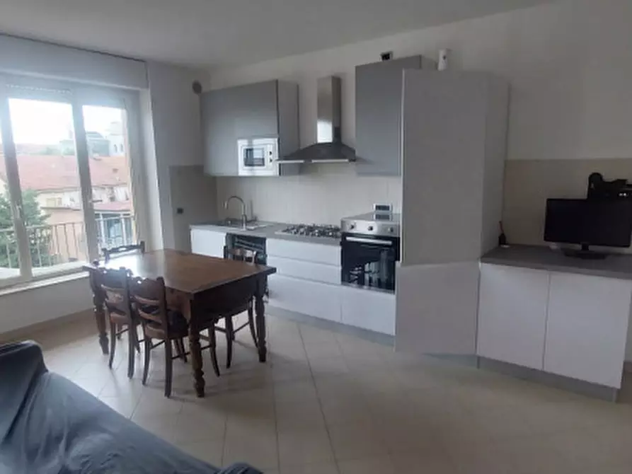 Immagine 2 di Appartamento in vendita  in Via Ognissanti a Alba