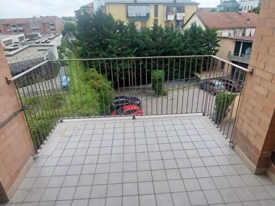 Immagine 6 di Appartamento in vendita  in Via Ognissanti a Alba