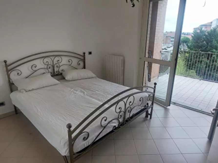 Immagine 8 di Appartamento in vendita  in Via Ognissanti a Alba