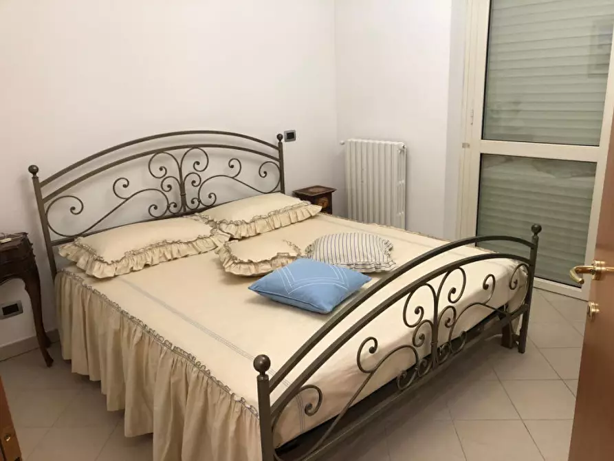 Immagine 9 di Appartamento in vendita  in Via Ognissanti a Alba