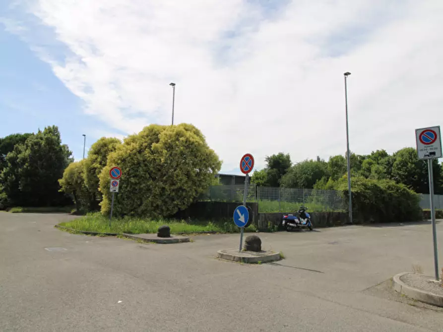 Immagine 8 di Terreno in vendita  in Via Padania snc a Biassono