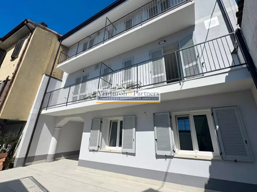 Immagine 1 di Appartamento in vendita  in via Navezzo a Castelli Calepio