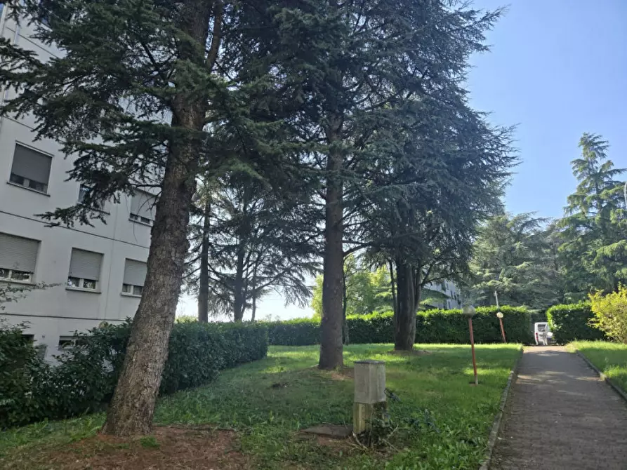 Immagine 2 di Appartamento in vendita  in Via Decorati Al Valor Militare, 10 a Parma