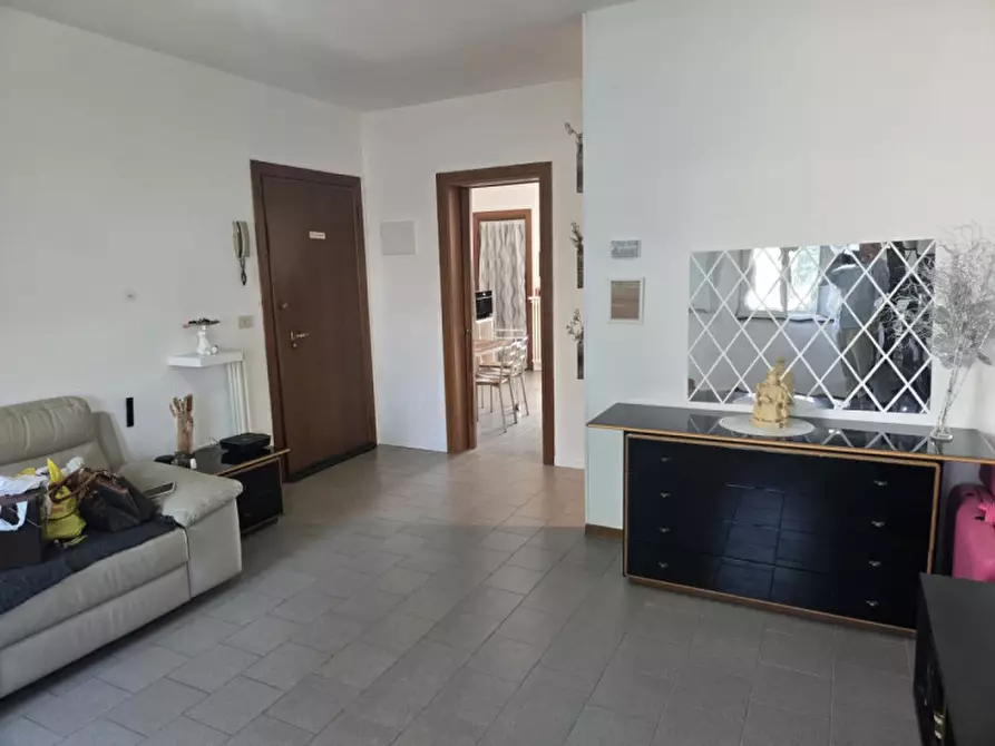 Immagine 15 di Appartamento in vendita  in Via Decorati Al Valor Militare, 10 a Parma