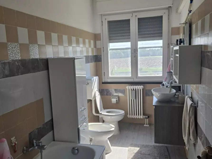 Immagine 16 di Appartamento in vendita  in Via Decorati Al Valor Militare, 10 a Parma