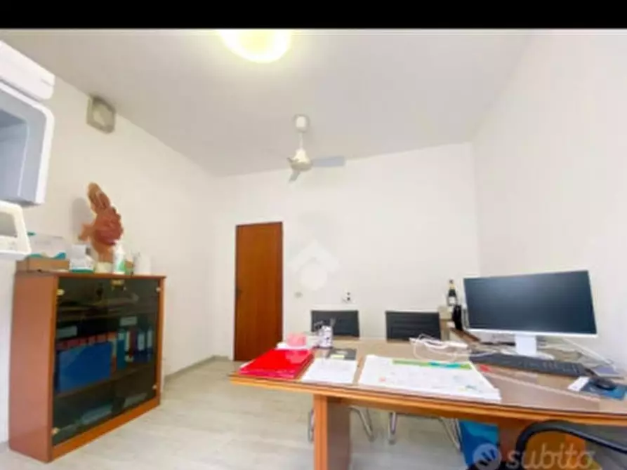 Immagine 1 di Appartamento in vendita  in Via Lunense, 30 a Carrara