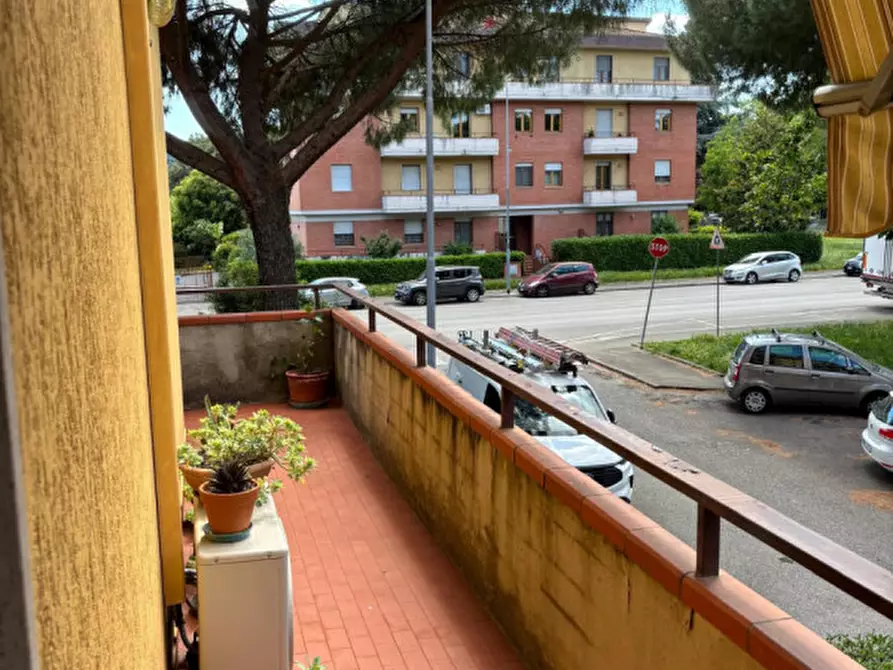 Immagine 6 di Appartamento in vendita  in VIA DEI CILIEGI a Scandicci