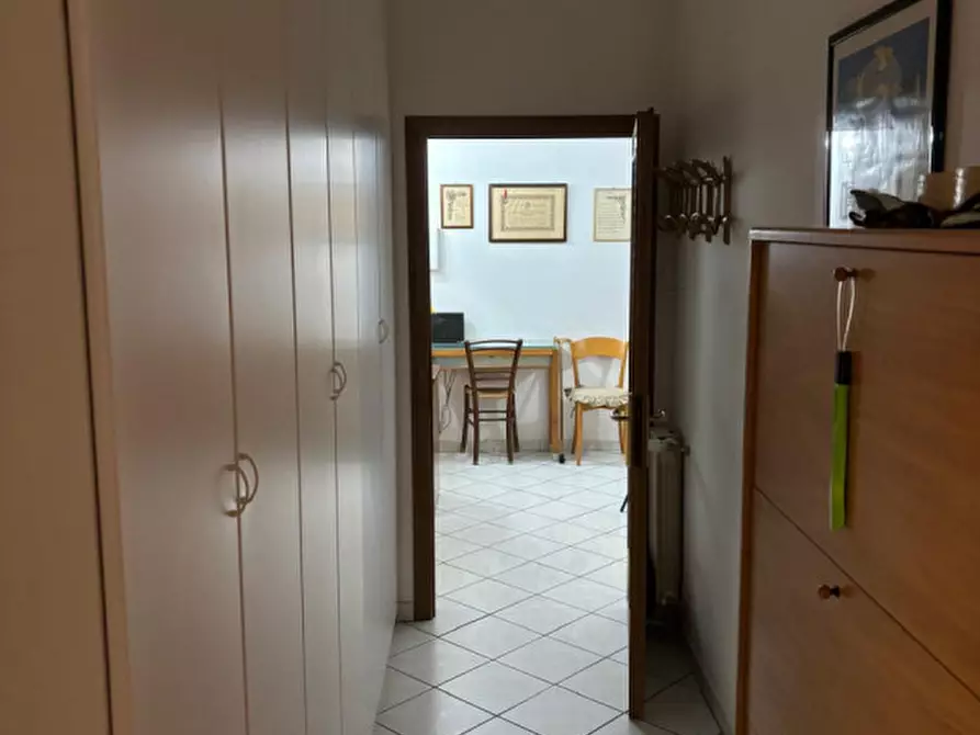 Immagine 19 di Appartamento in vendita  in VIA DEI CILIEGI a Scandicci