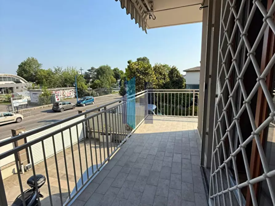 Immagine 20 di Appartamento in vendita  in Via Roma 12 a Brescia