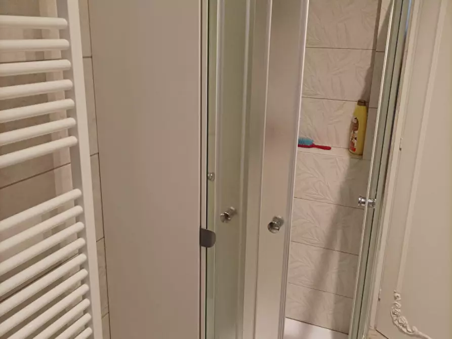 Immagine 11 di Casa trifamiliare in vendita  in Via Galileo Galilei a Collesalvetti