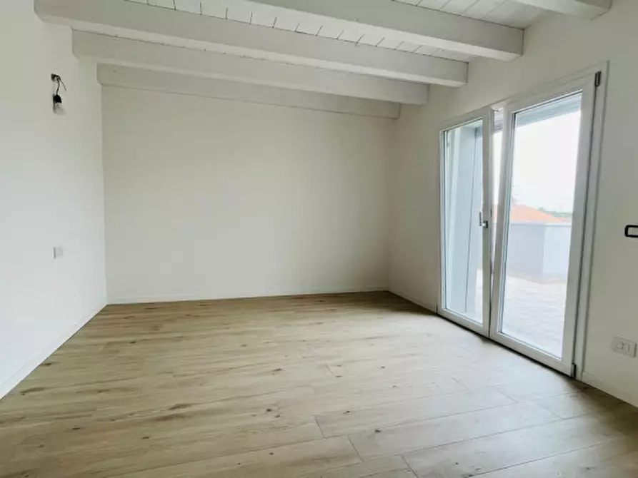 Immagine 25 di Appartamento in vendita  a Rubano