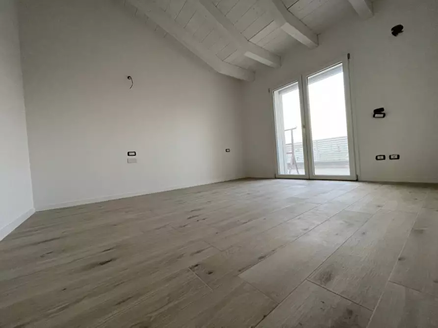 Immagine 29 di Appartamento in vendita  a Rubano