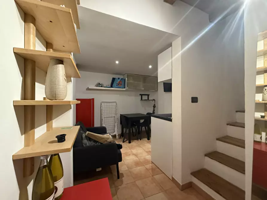 Immagine 1 di Appartamento in vendita  in valdossola 16 a Bologna