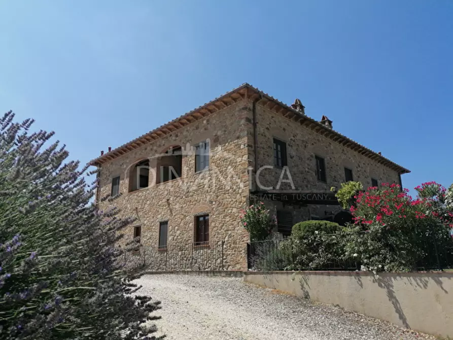Immagine 1 di Appartamento in vendita  a Volterra