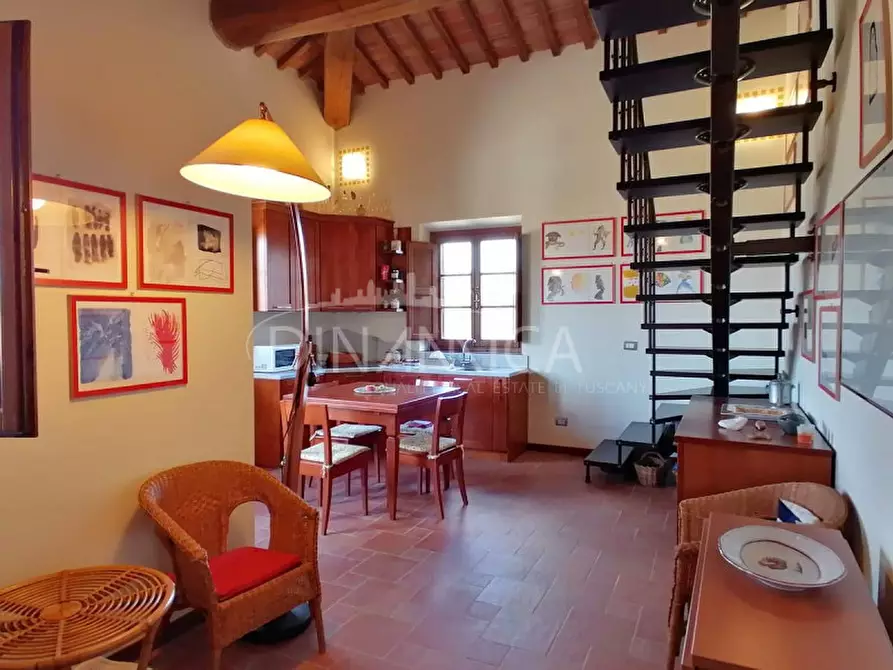 Immagine 7 di Appartamento in vendita  a Volterra