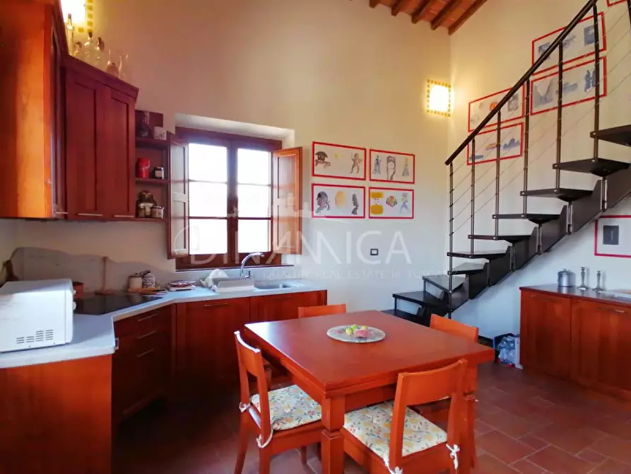 Immagine 15 di Appartamento in vendita  a Volterra