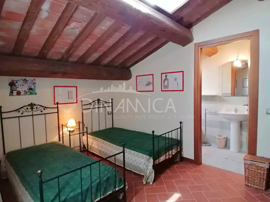 Immagine 23 di Appartamento in vendita  a Volterra