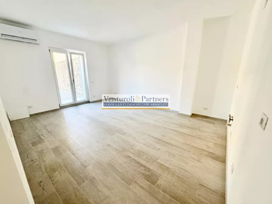 Immagine 4 di Appartamento in vendita  in via Navezzo a Castelli Calepio