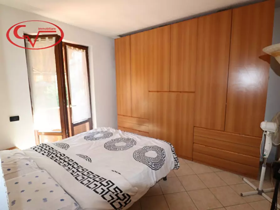 Immagine 10 di Appartamento in vendita  in via della Ginestra a Montevarchi