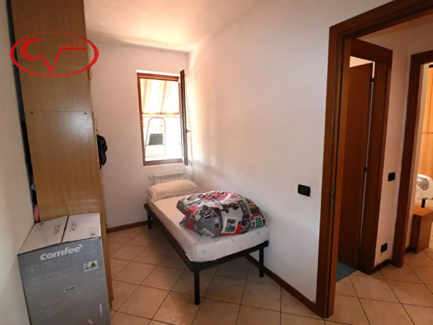 Immagine 16 di Appartamento in vendita  in via della Ginestra a Montevarchi