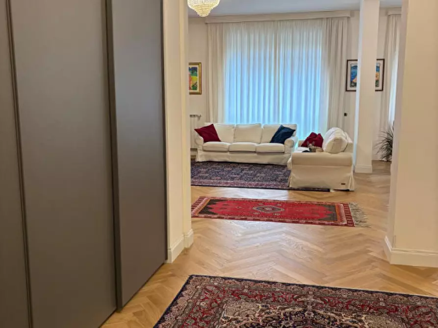 Immagine 4 di Appartamento in vendita  in Via Braccio Martello 63 a Lecce